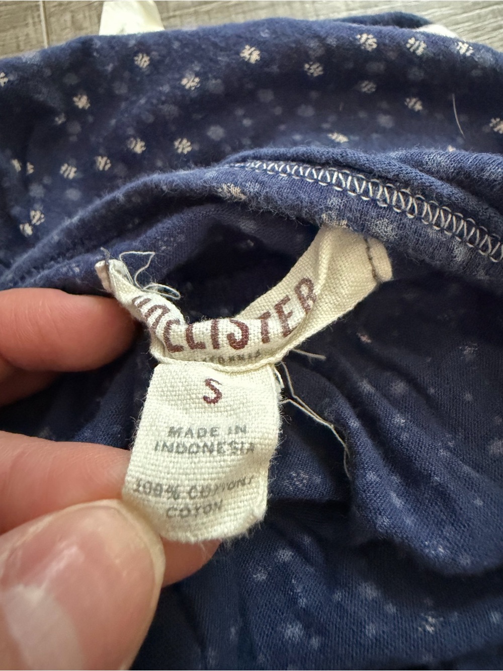 Vintage Hollister Navy Blue Printed Y2K babydoll top - Picture 2 of 7